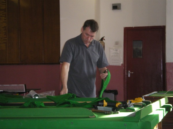 THOMAS MANNING RECOVERING SNOOKER TABLE