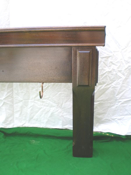 RILEY TABLE LEG
