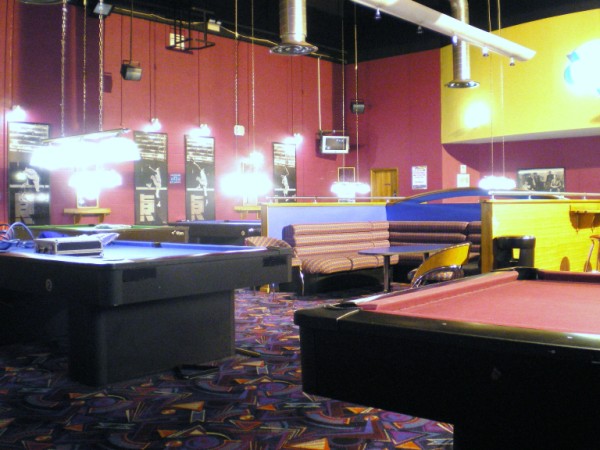 AMERICAN POOL TABLES