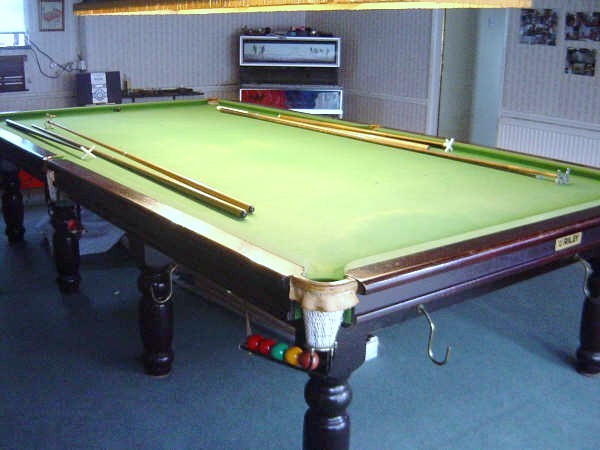 riley table